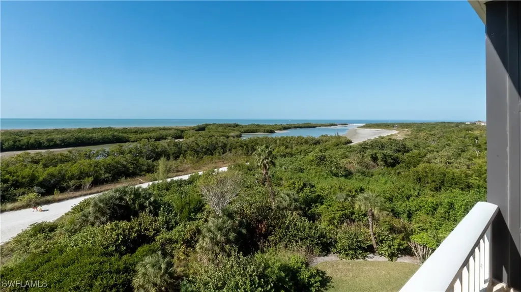 440 Seaview Court Marco Island FL 34145