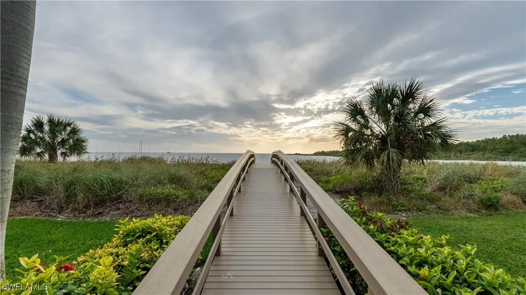 440 Seaview Court Marco Island FL 34145