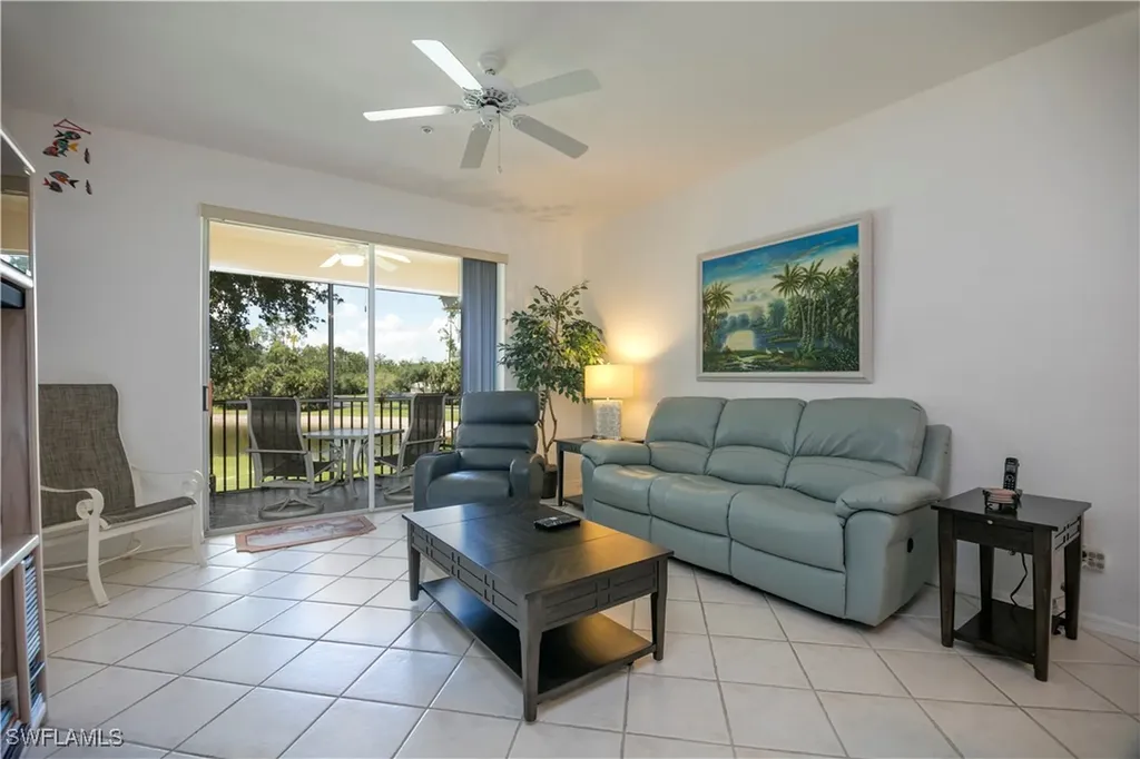 3964 Bishopwood Court E Naples FL 34114