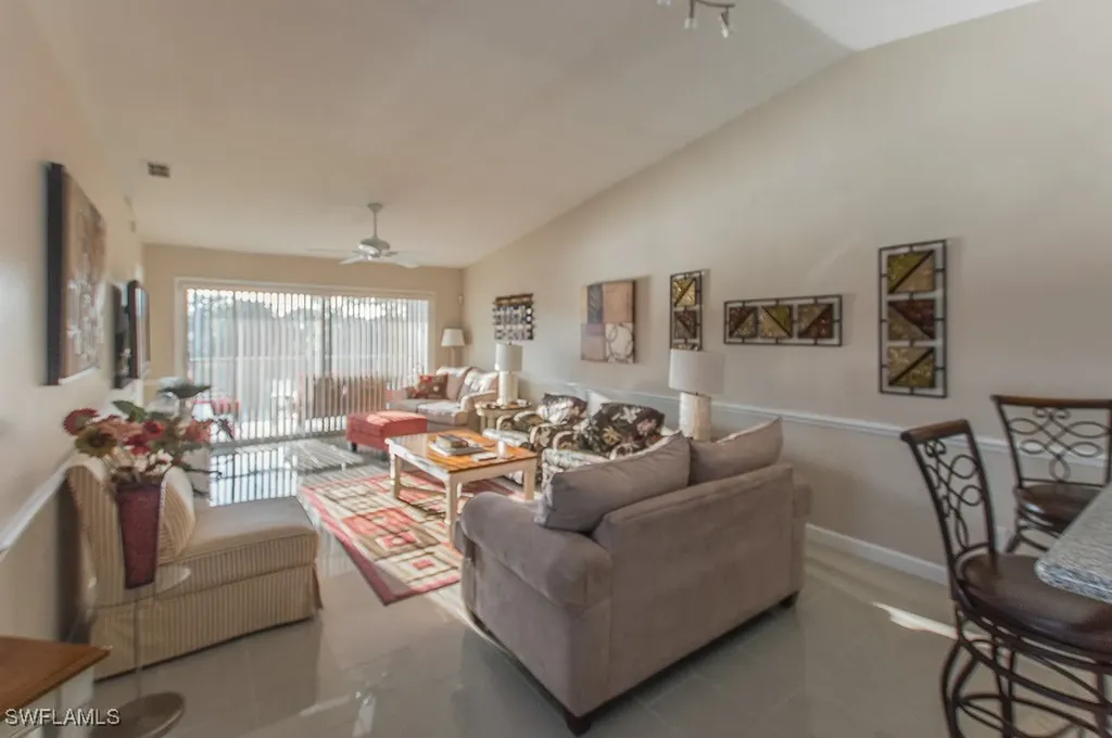 800 New Waterford Drive Naples FL 34104