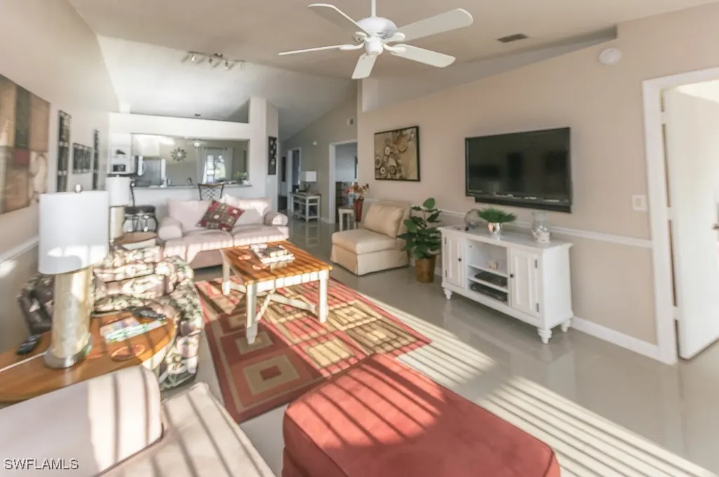 800 New Waterford Drive Naples FL 34104