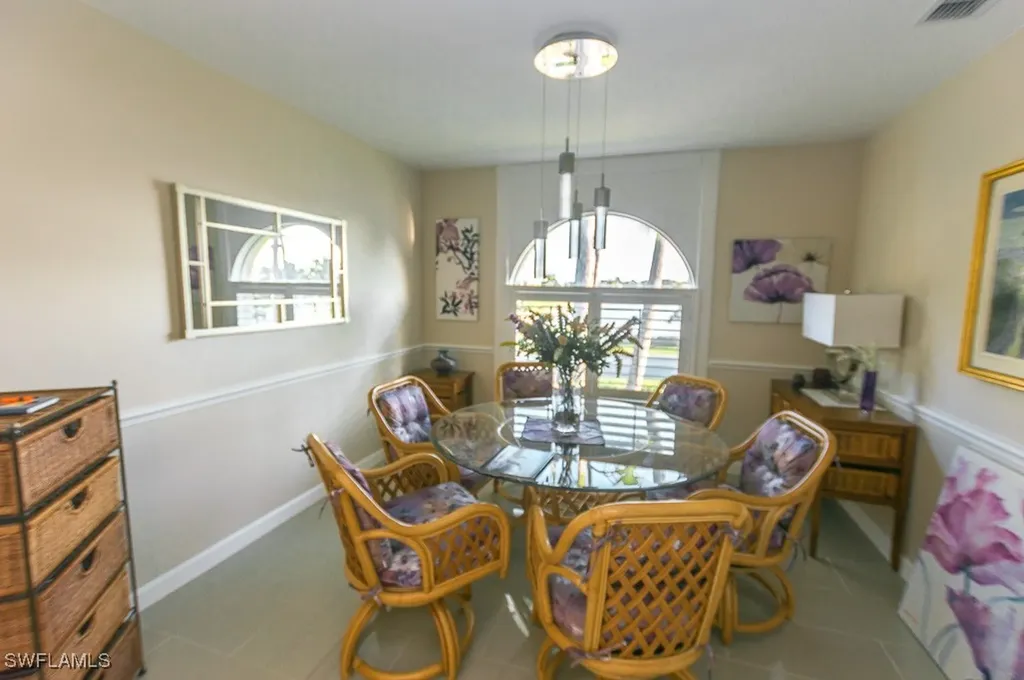 800 New Waterford Drive Naples FL 34104