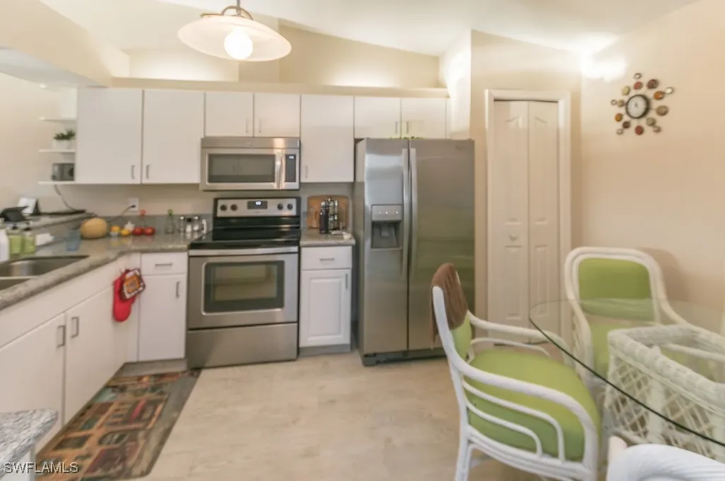 800 New Waterford Drive Naples FL 34104