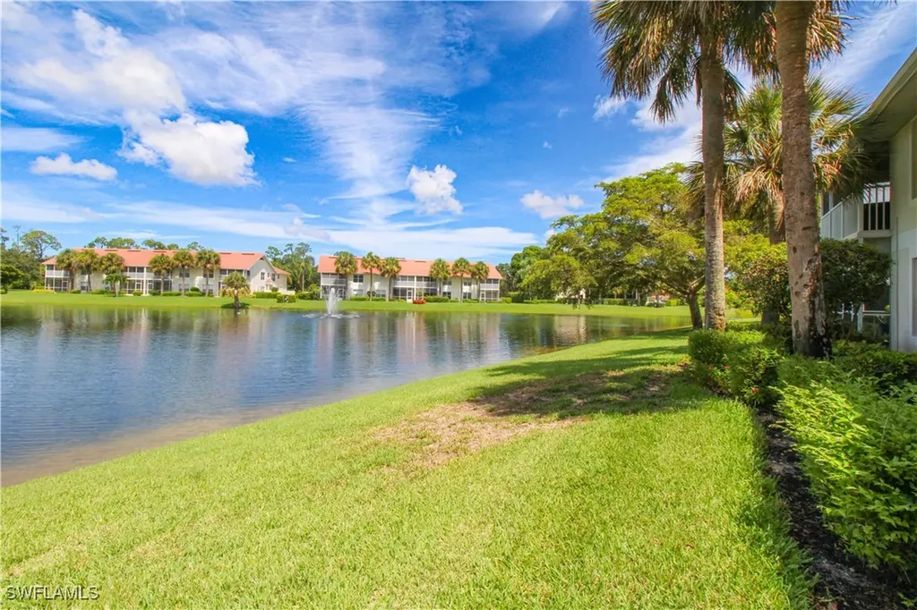 5025 Cedar Springs Drive Naples FL 34110