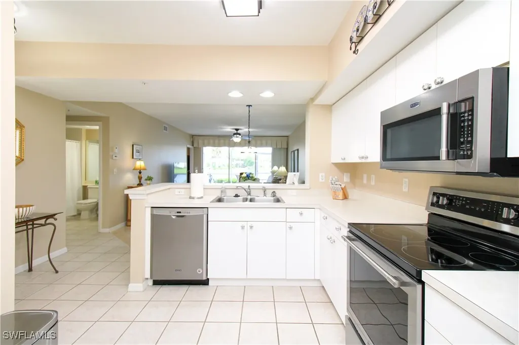 5025 Cedar Springs Drive Naples FL 34110