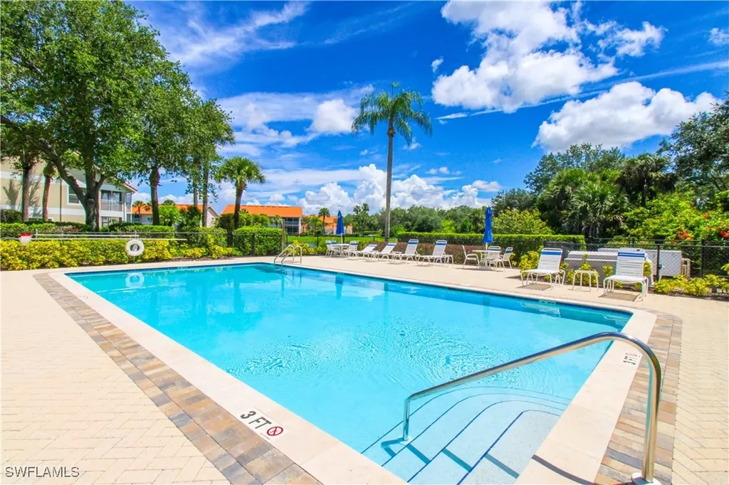 5025 Cedar Springs Drive Naples FL 34110