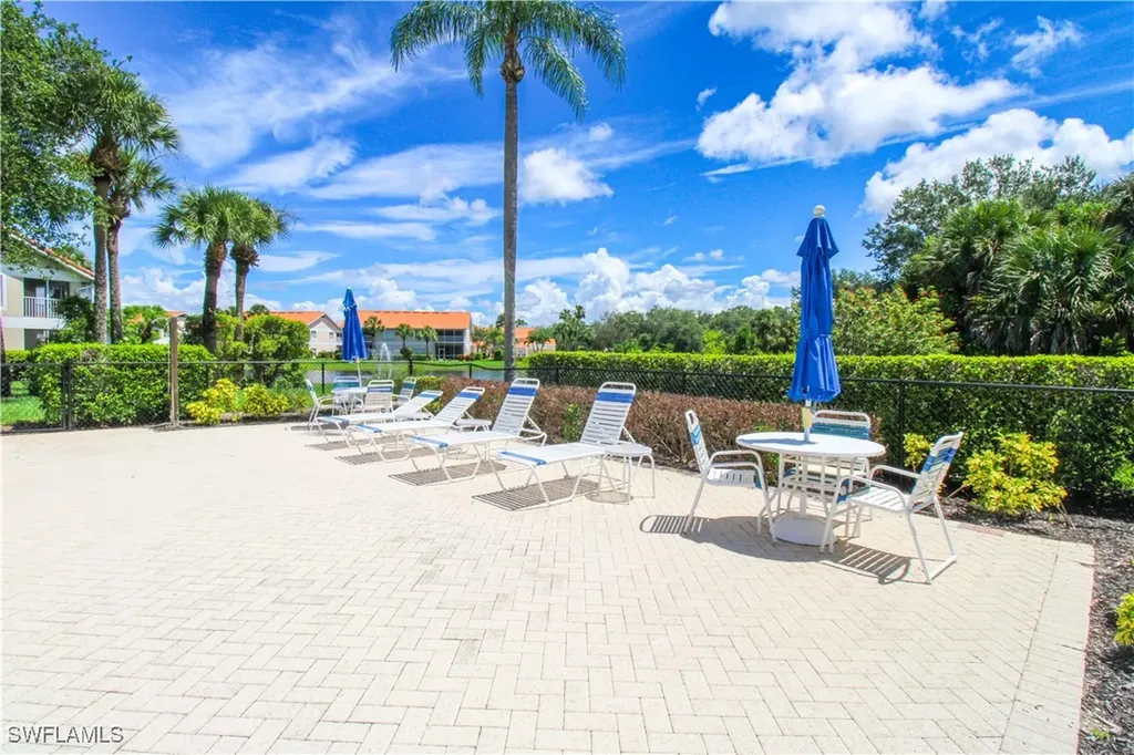5025 Cedar Springs Drive Naples FL 34110