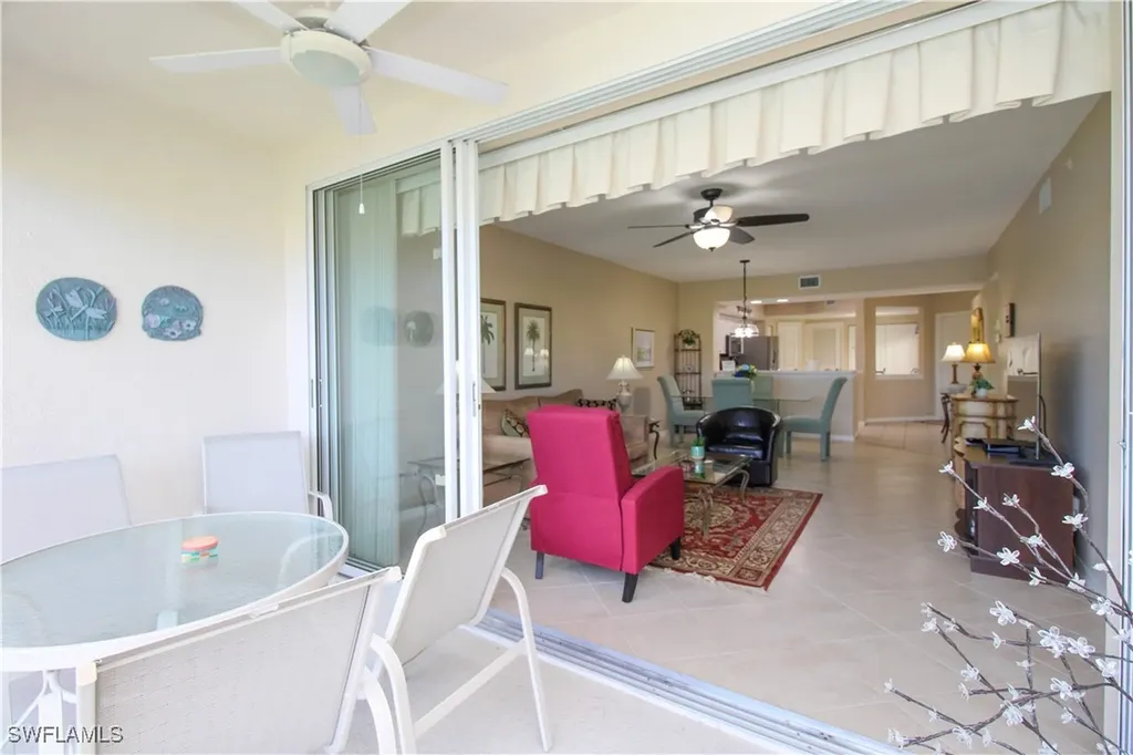 5025 Cedar Springs Drive Naples FL 34110