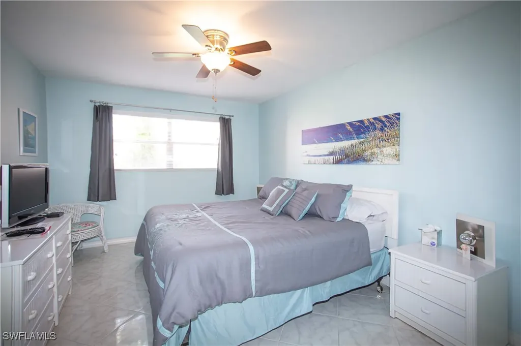 225 Turtle Lake Court Naples FL 34105