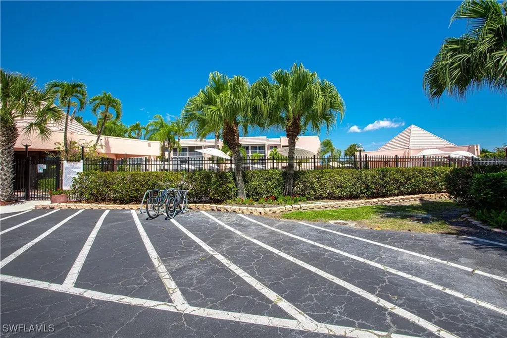 225 Turtle Lake Court Naples FL 34105