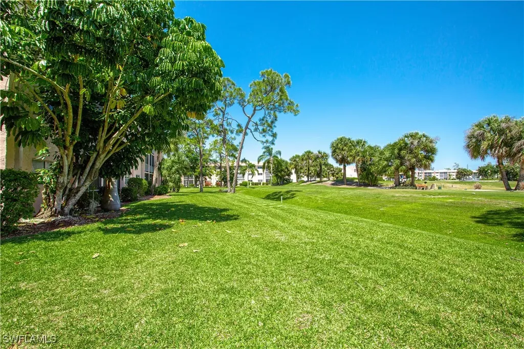 225 Turtle Lake Court Naples FL 34105