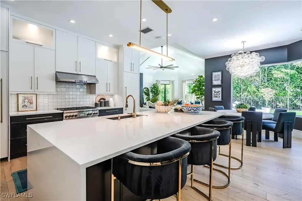 681 Katemore Lane Naples FL 34108