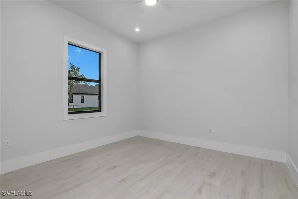 826 20th Street SE Naples FL 34117