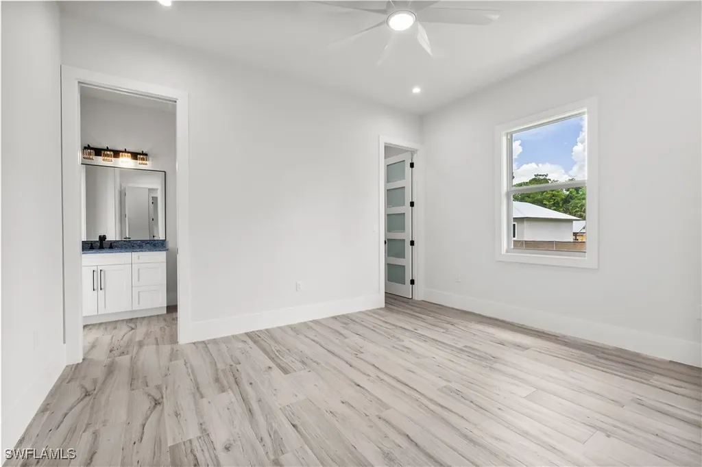 367 10th Street NE Naples FL 34120
