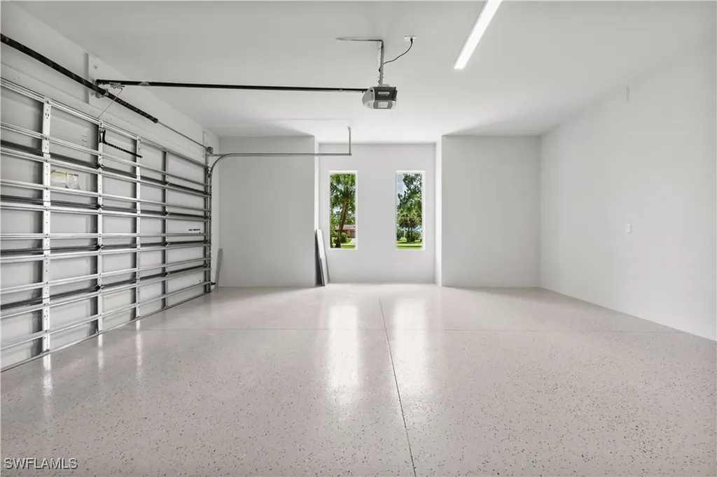 367 10th Street NE Naples FL 34120