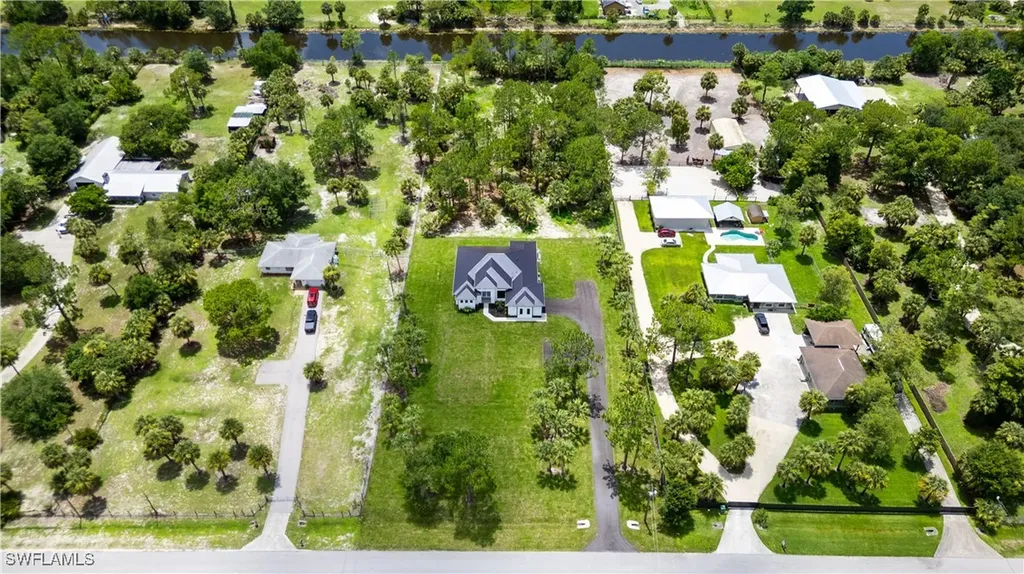 367 10th Street NE Naples FL 34120