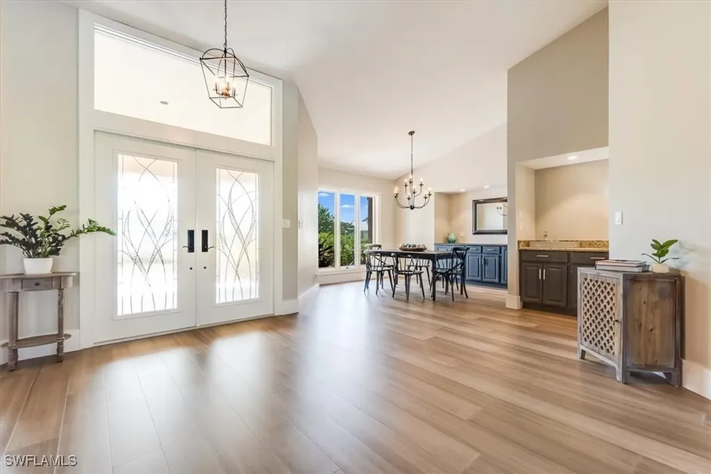 2209 Regal Way Naples FL 34110