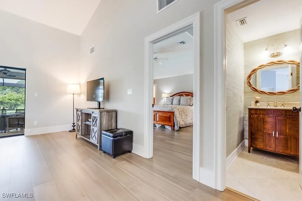 2209 Regal Way Naples FL 34110