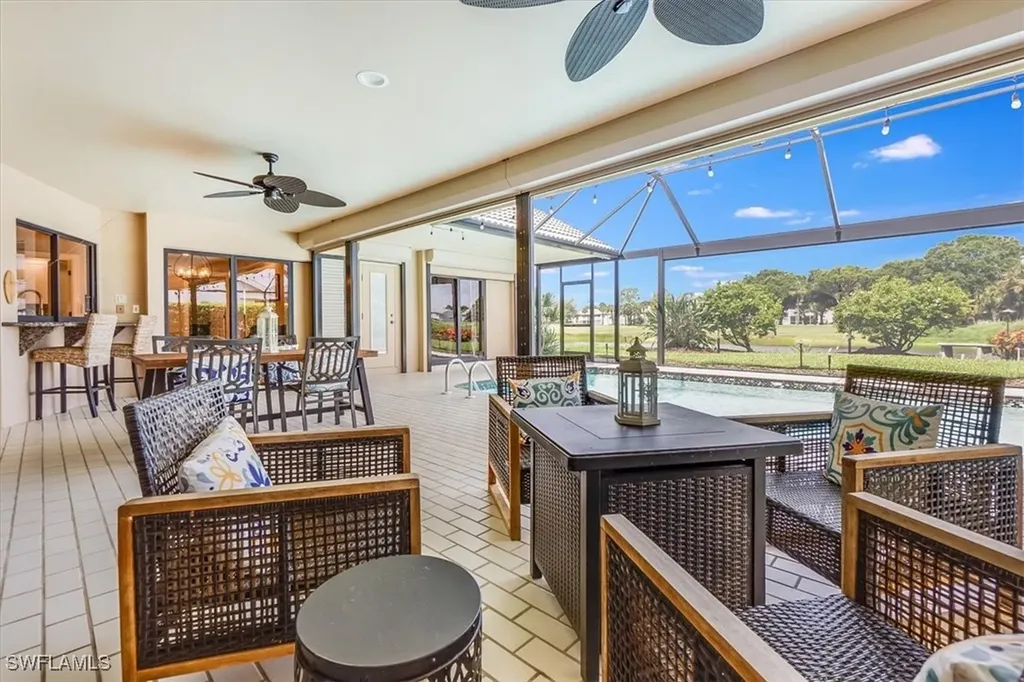 2209 Regal Way Naples FL 34110