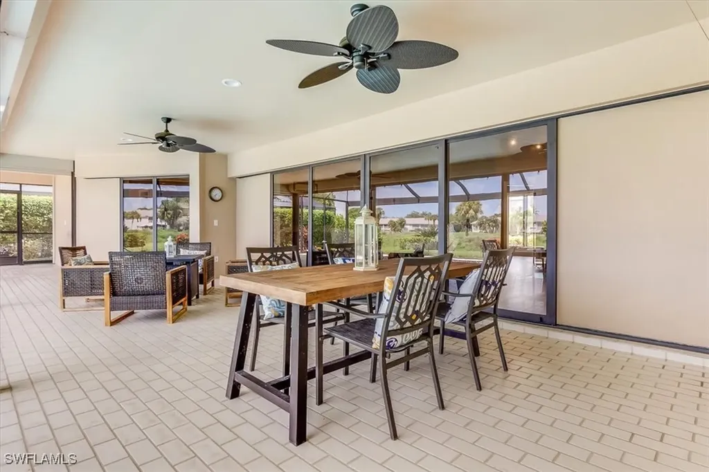 2209 Regal Way Naples FL 34110