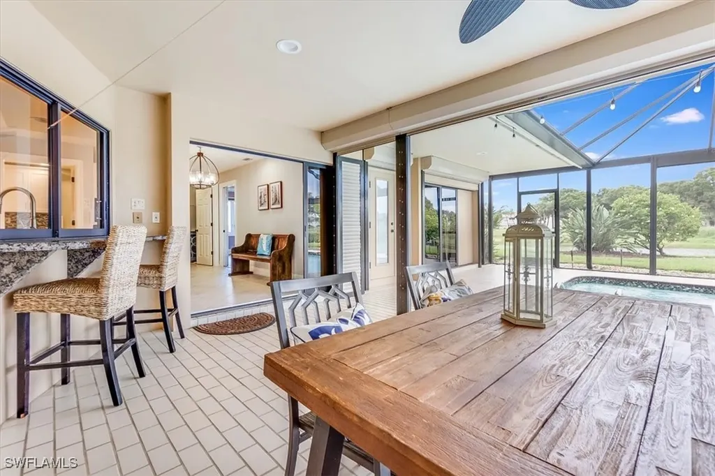 2209 Regal Way Naples FL 34110