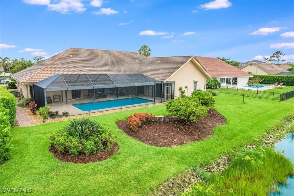 2209 Regal Way Naples FL 34110