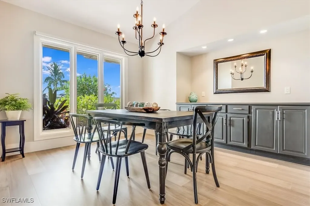 2209 Regal Way Naples FL 34110