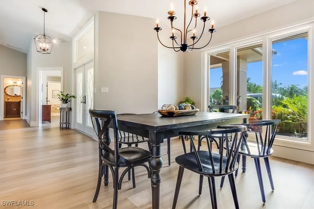 2209 Regal Way Naples FL 34110