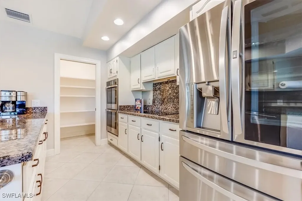 2209 Regal Way Naples FL 34110