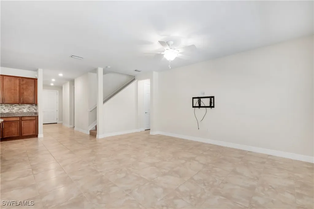 3322 Hampton Boulevard Alva FL 33920