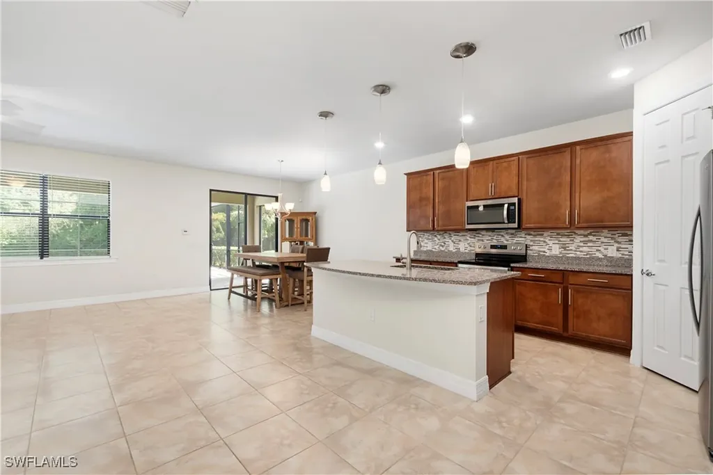 3322 Hampton Boulevard Alva FL 33920