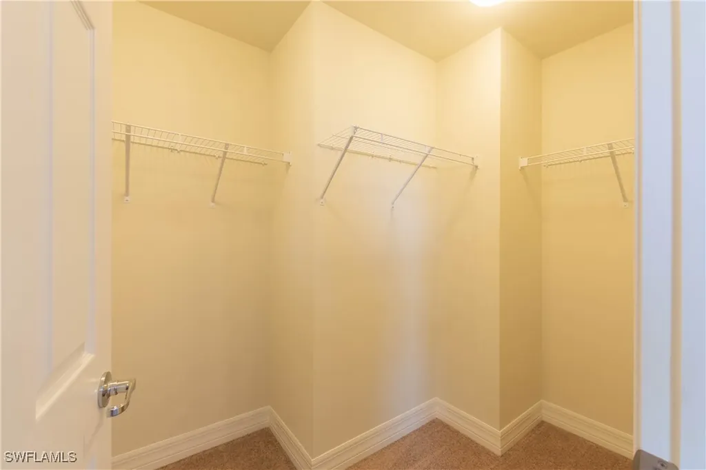 3322 Hampton Boulevard Alva FL 33920