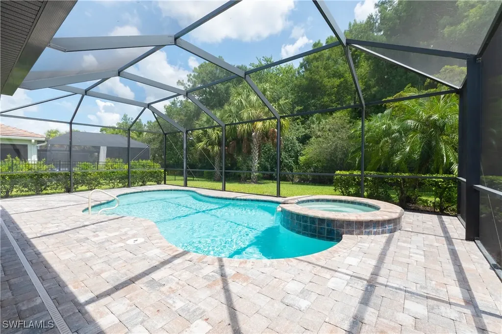 3322 Hampton Boulevard Alva FL 33920