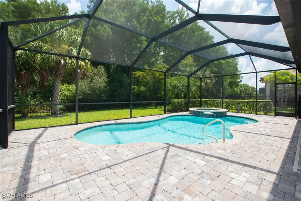 3322 Hampton Boulevard Alva FL 33920