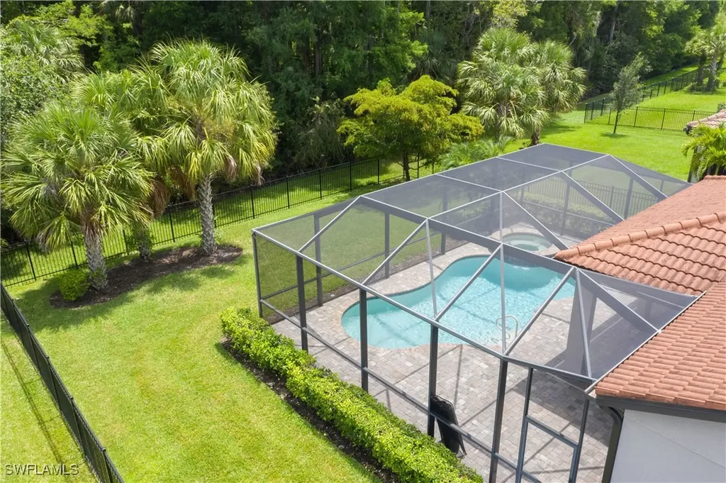 3322 Hampton Boulevard Alva FL 33920