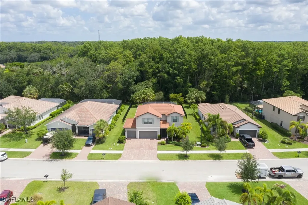 3322 Hampton Boulevard Alva FL 33920