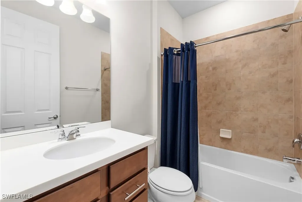 3322 Hampton Boulevard Alva FL 33920