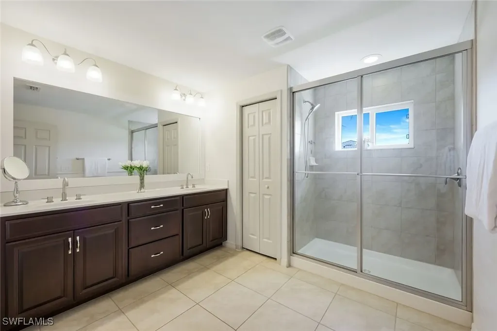 12101 Mahogany Cove Street Fort Myers FL 33913