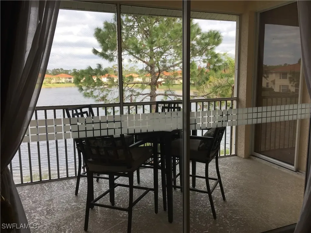 500 Robin Hood Circle Naples FL 34104