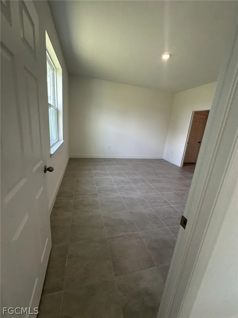 2331 NW 28th Avenue Cape Coral FL 33993