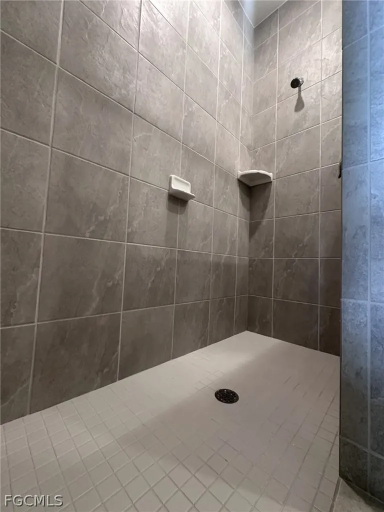 2331 NW 28th Avenue Cape Coral FL 33993