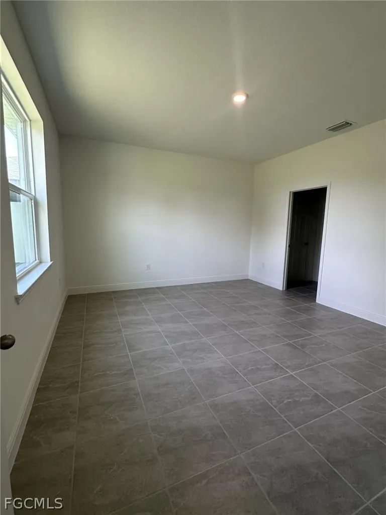 2331 NW 28th Avenue Cape Coral FL 33993