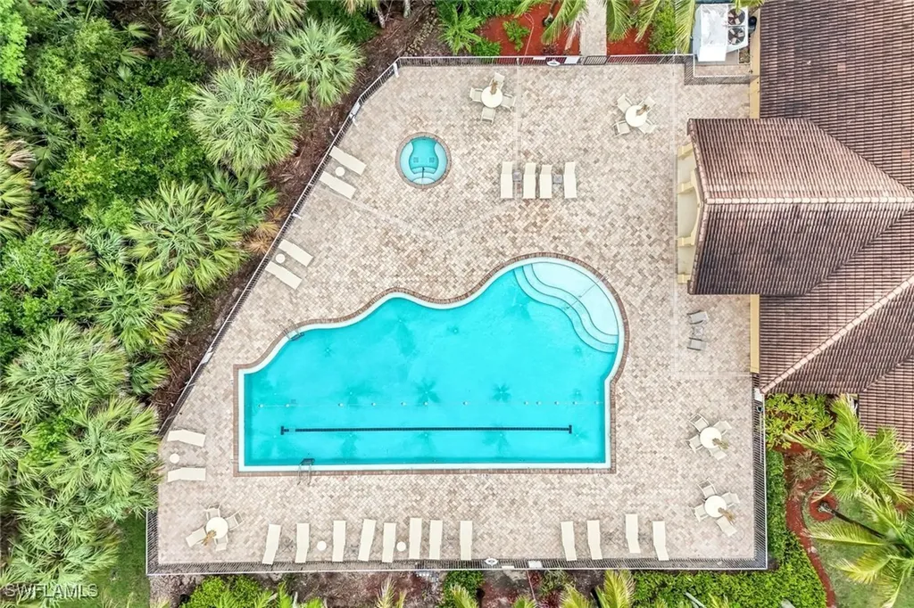 1089 Winding Pines Circle Cape Coral FL 33909