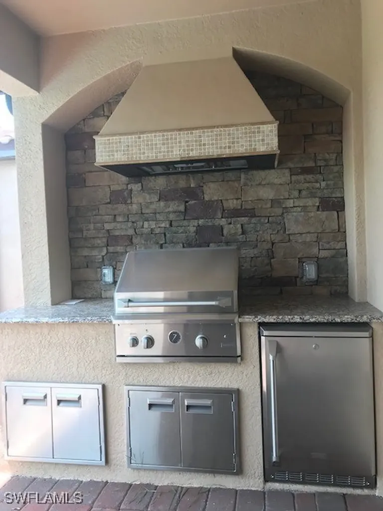28518 Westmeath Court Bonita Springs FL 34135
