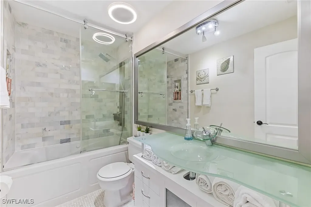 4220 Looking Glass Lane Naples FL 34112