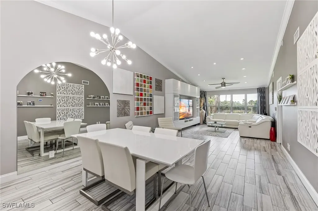 4220 Looking Glass Lane Naples FL 34112
