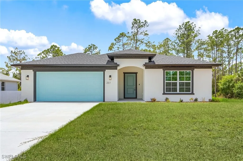 337 Woodburn Drive Lehigh Acres FL 33972