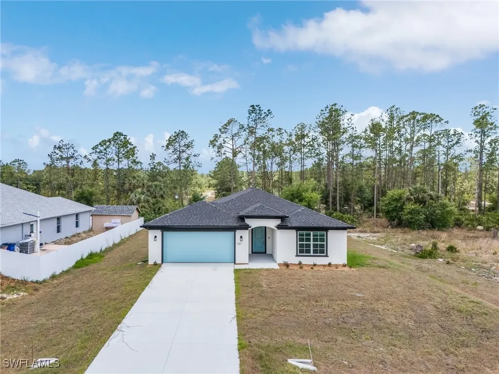 337 Woodburn Drive Lehigh Acres FL 33972