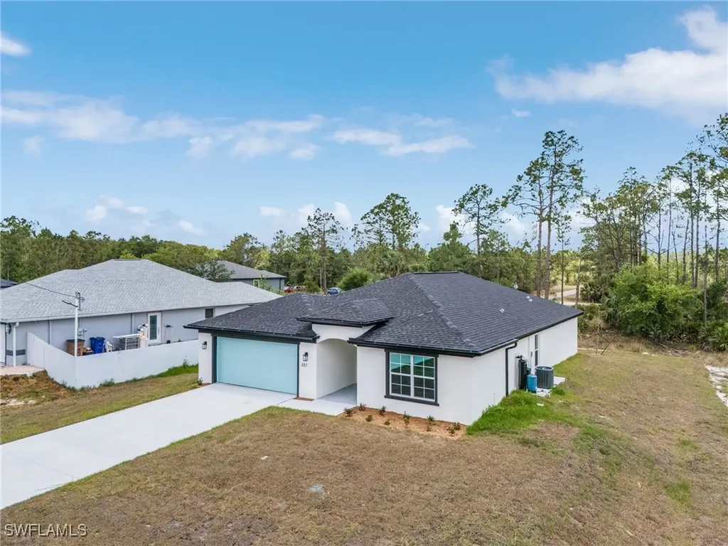 337 Woodburn Drive Lehigh Acres FL 33972