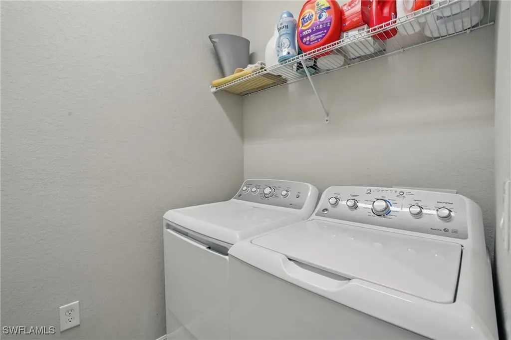 17291 Cherrywood Court Bonita Springs FL 34135